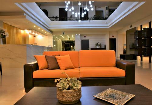 Theo Hotel