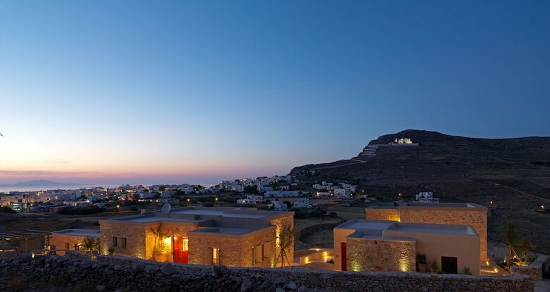 Hotel Themonies Luxury Suites