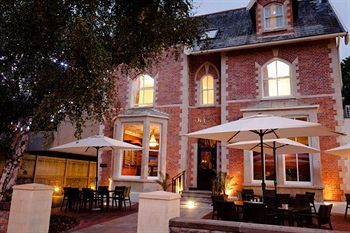 Hotel Jolyons @ No.10
