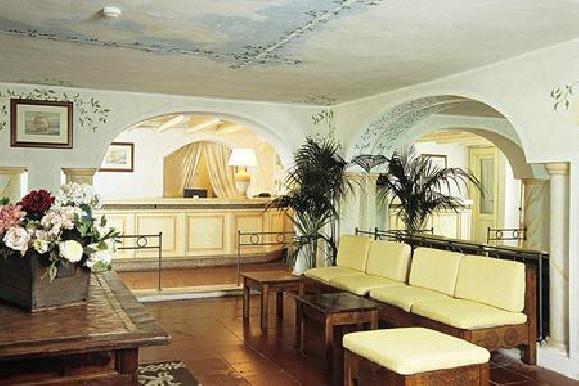 Colonna Beach Hotel