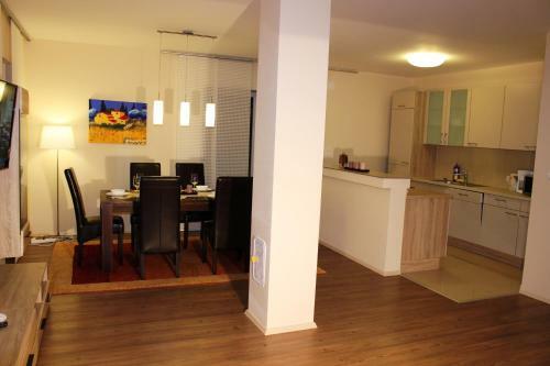 Hostal Villa Bu??ina