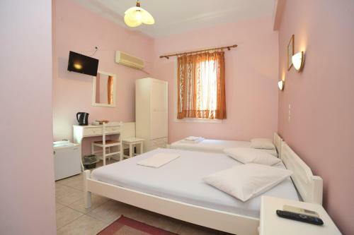 Hera Hotel