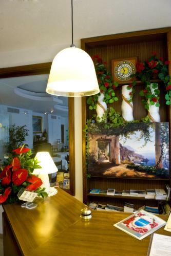 Hotel Torre Di Milo