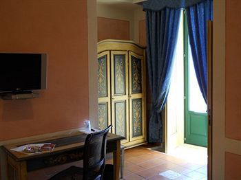 Hotel Antichi Feudi Dimora D'epoca