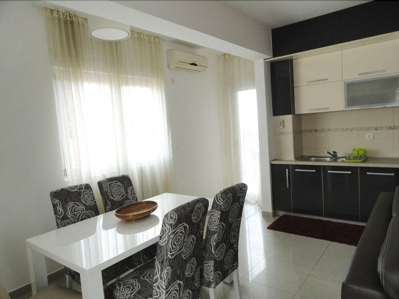 Lux Apartments Natasha