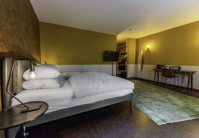 Hotel V Nesplein