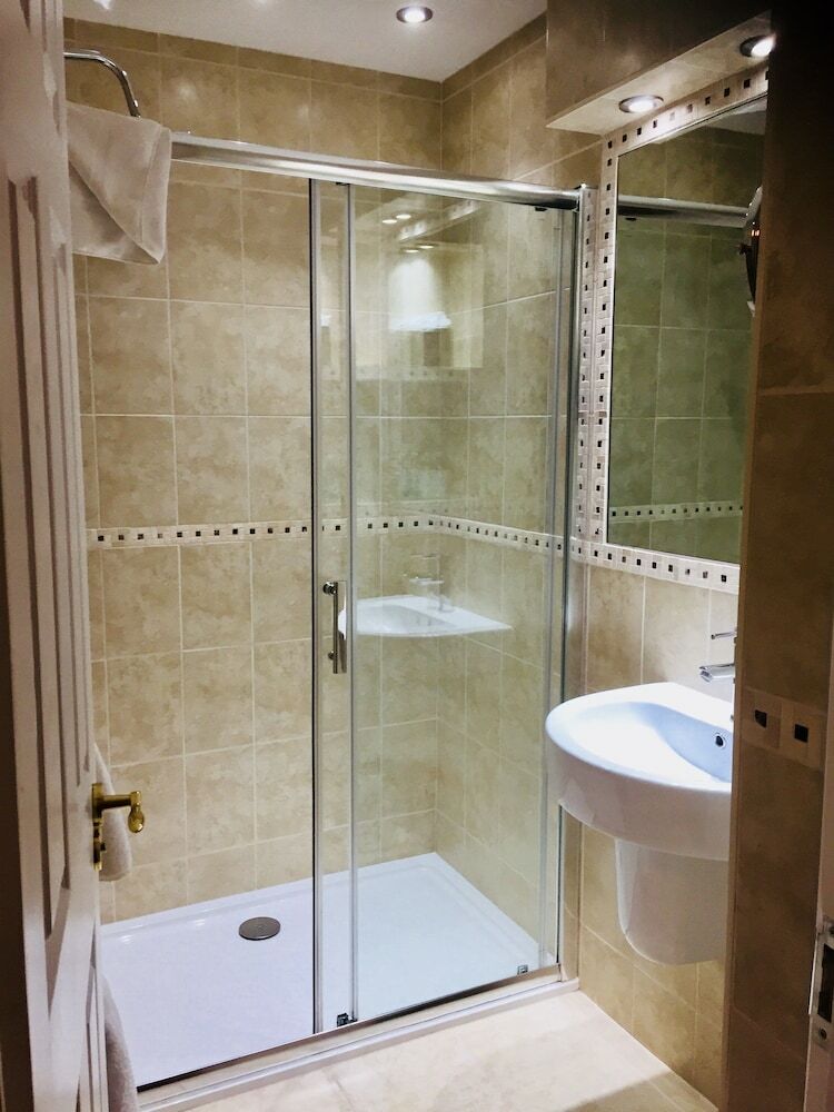 Burlington Hotel