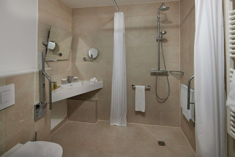 Hotel Doubletree By Hilton Hannover Schweizerhof