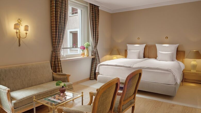 Hotel Excelsior