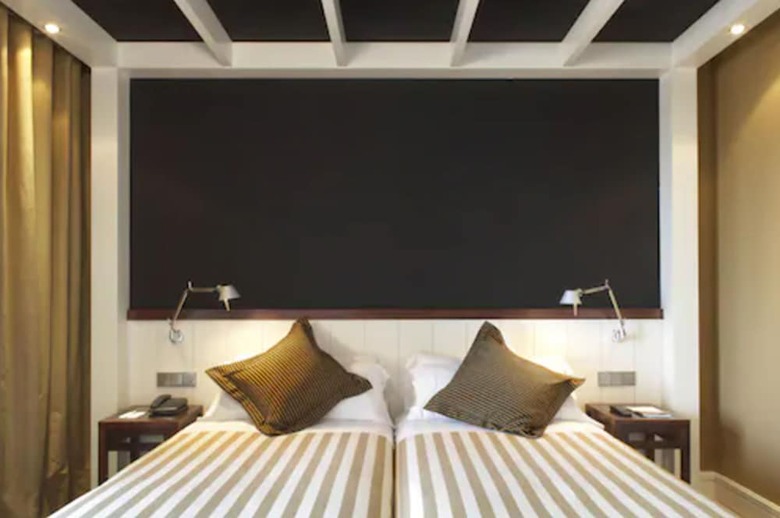 Hotel U232