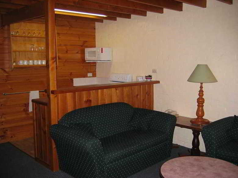 Hotel Leisure Inns Penny Royal