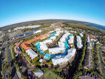 Hotel Oaks Pacific Blue Resort
