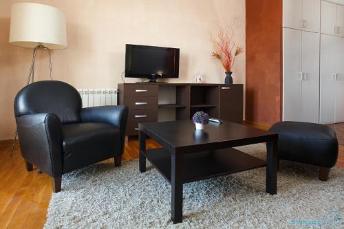 Hostal Vila Senjak B&B