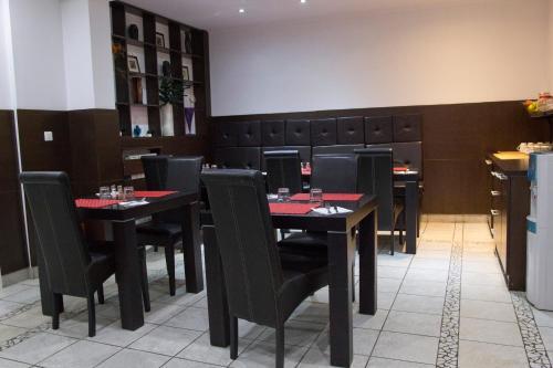 Hostal Vila Senjak B&B