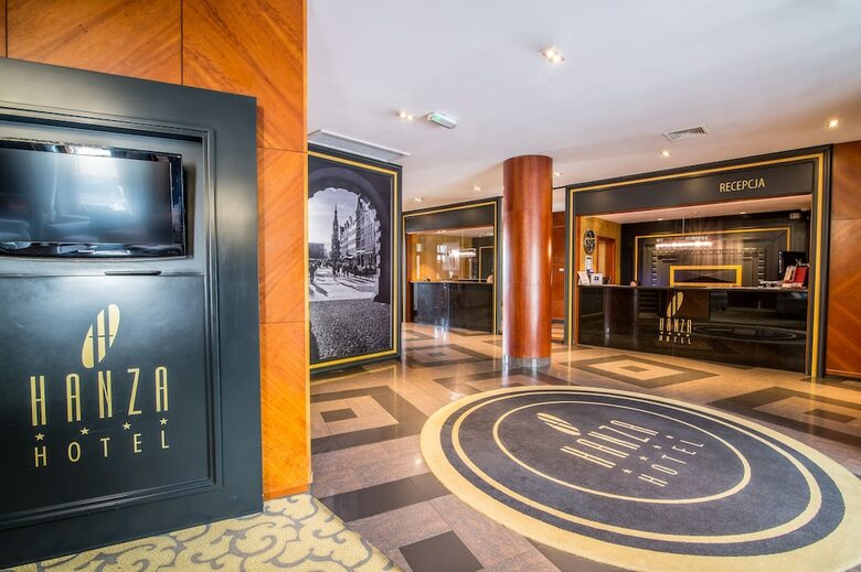 Hanza Hotel
