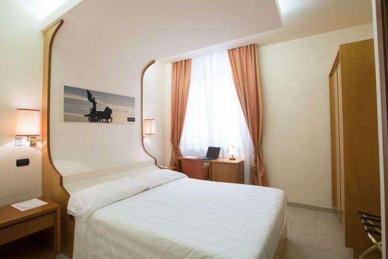 Hotel Crosti