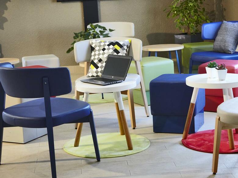 Hotel Campanile - Chelles