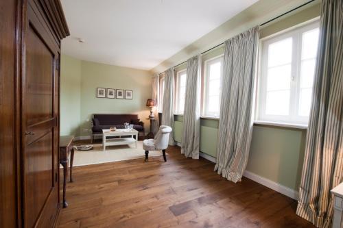 Hotel Schloss L�dersburg