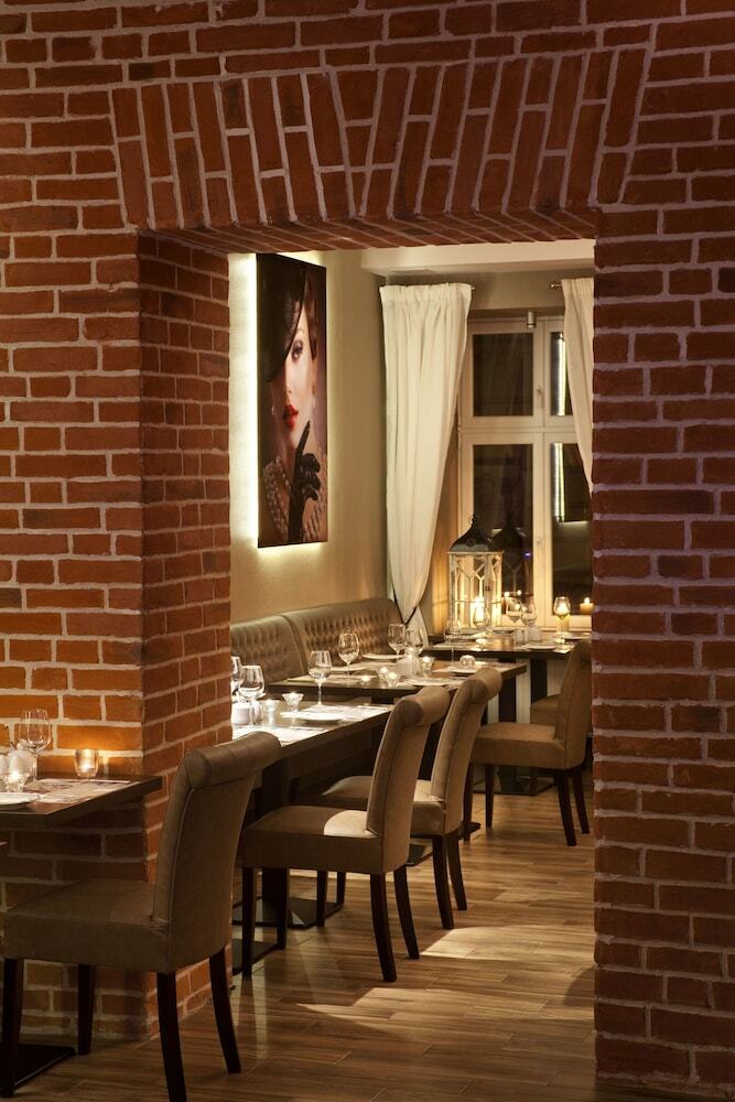 Metropolitan Boutique Hotel