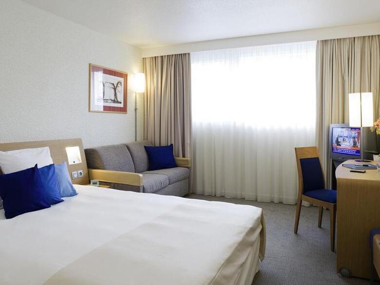 Hotel Novotel Cote De Nacre