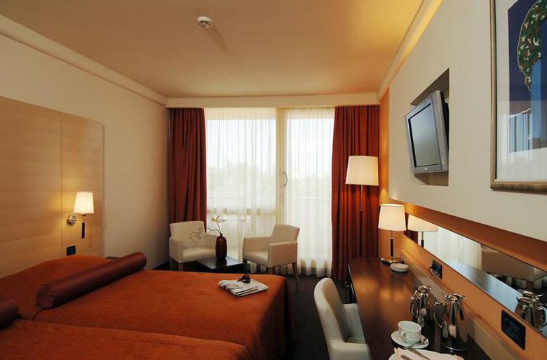 Hotel Eden