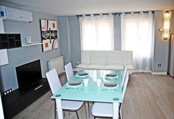 Apartamentos El Capricho De Madrid