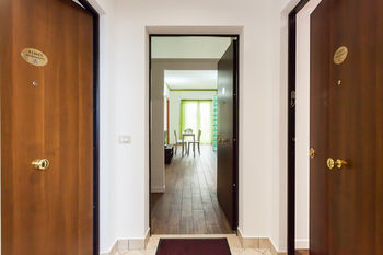 Almes Apartments