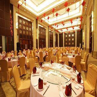 Grand Royal Hotel