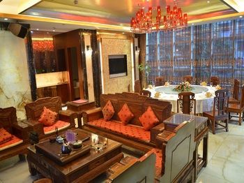 Hotel Landmark International
