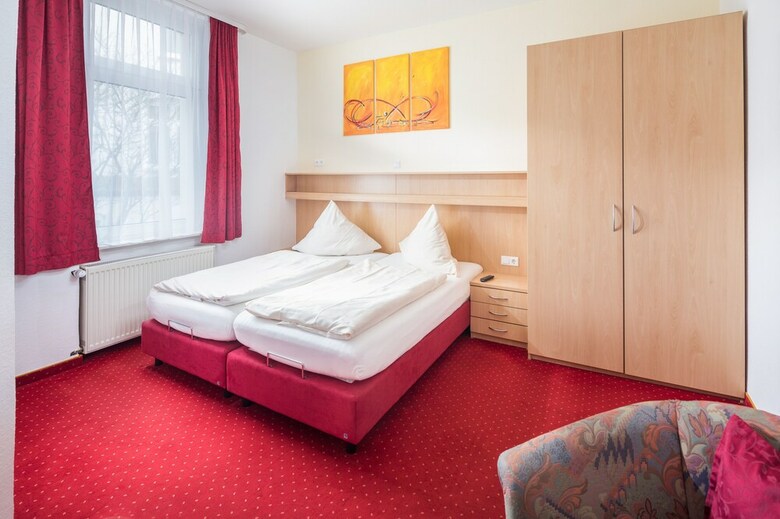 Hostal G�stehaus Bakker