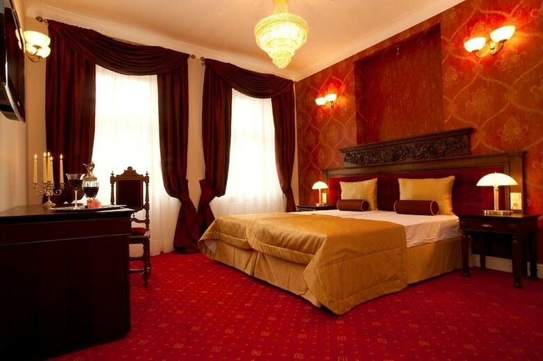 Hotel Kolegiacki