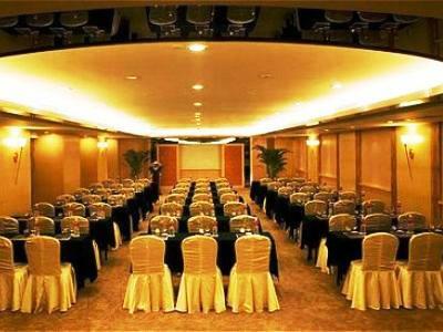 Crowne Plaza Nanjing Hotel & Suites