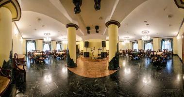 Hotel Ukraine Palace
