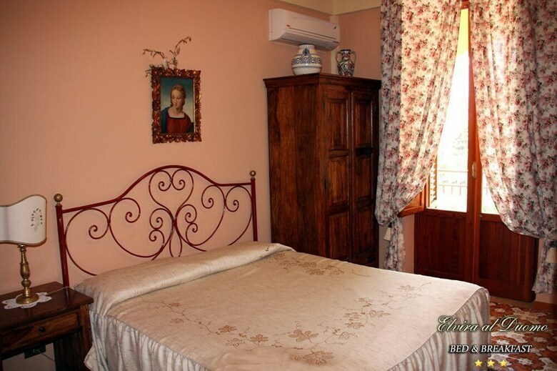 B&B Elvira Al Duomo