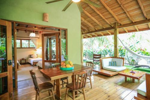 Hotel Villas Santa Teresa