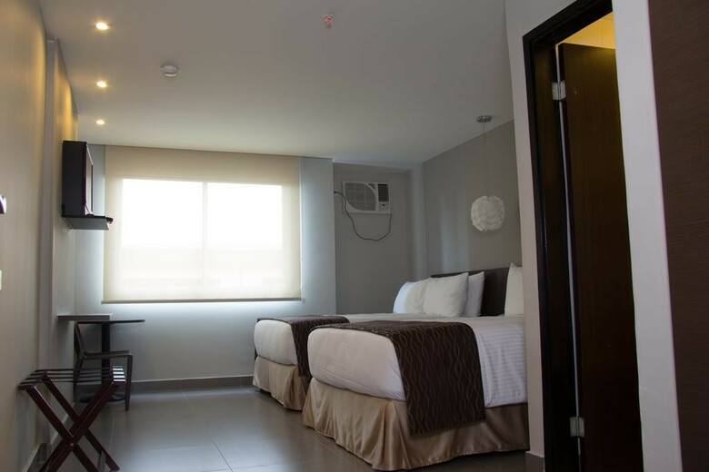 Hotel Ojos Del Rio