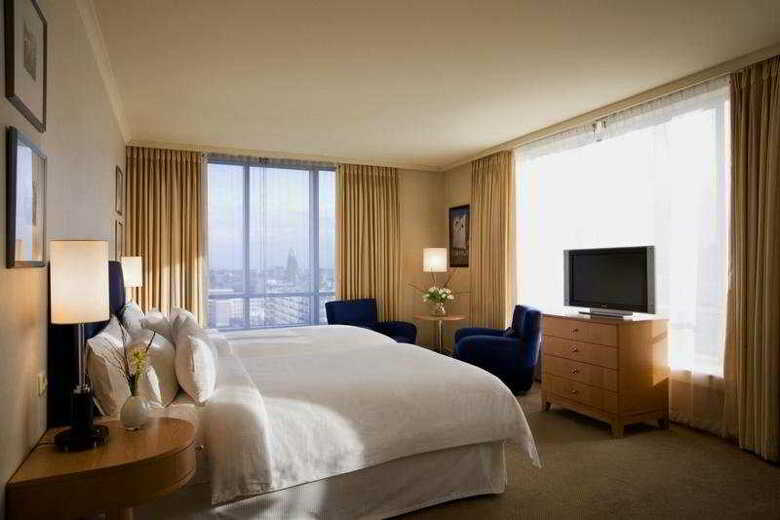 The Manhattan Hotel Rotterdam