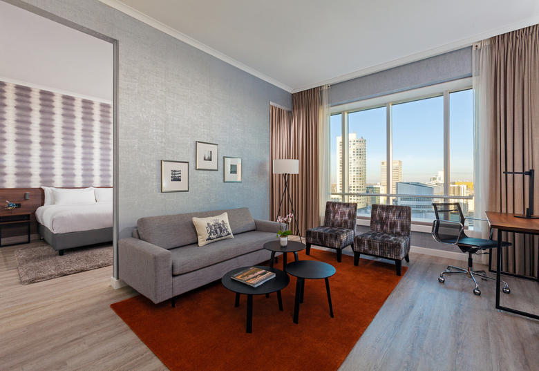 The Manhattan Hotel Rotterdam