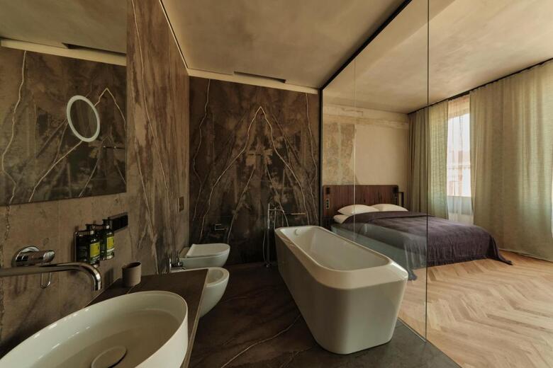 Hotel Grand