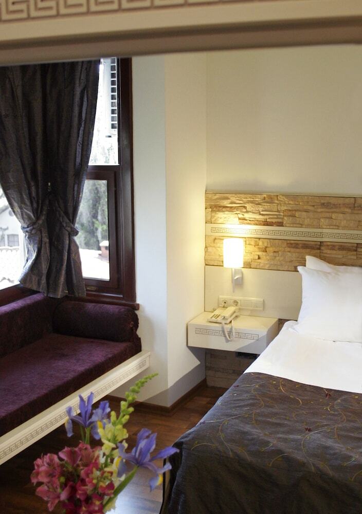 Aspen Hotel