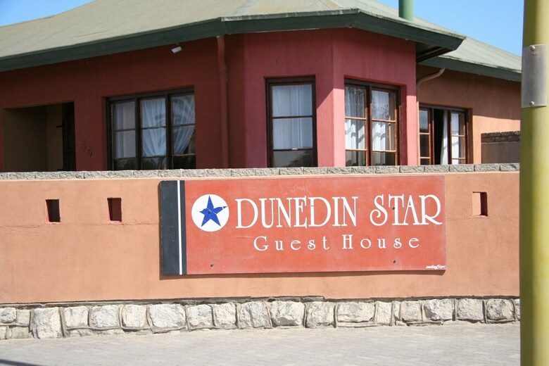 Hostal Dunedin Star Guesthouse