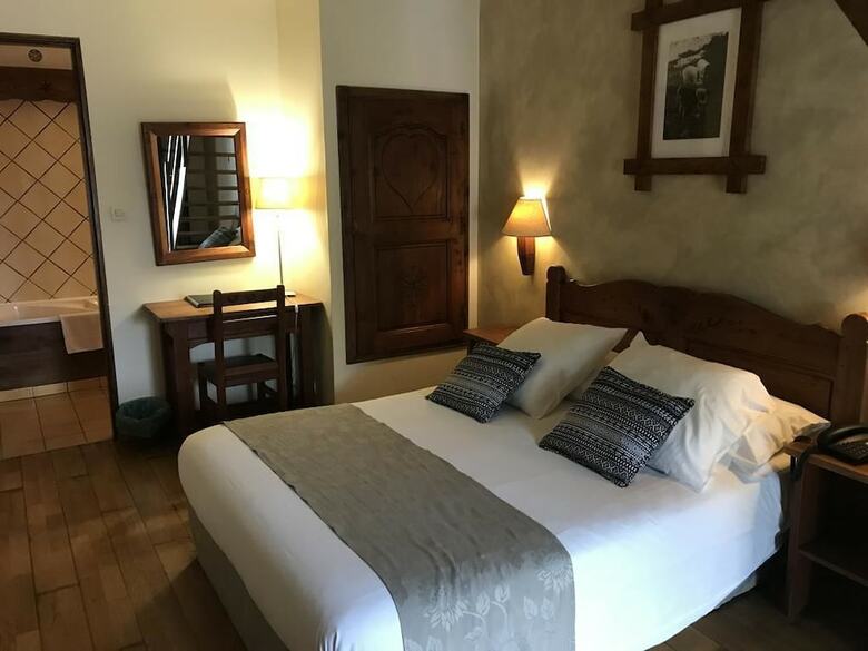 Hotel Le Vieux Cep