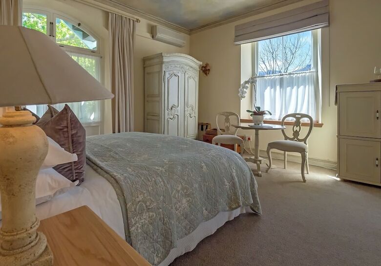 Hostal Auberge Clermont