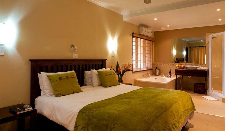 Hotel Numbi & Garden Suites