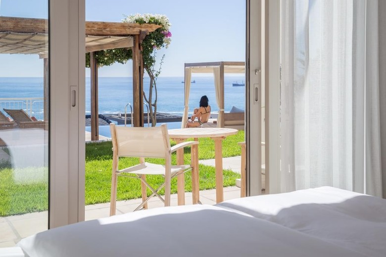Compass House Boutique Hotel