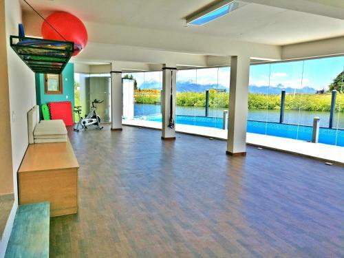 Hotel Am�rian Villa Huapi Resort