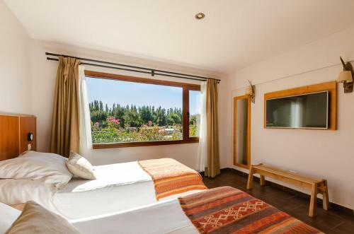 Hotel Am�rian Villa Huapi Resort