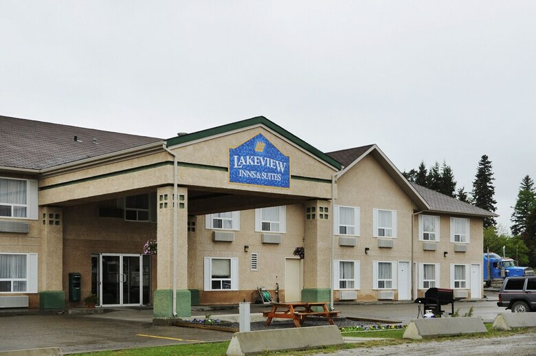 Hotel Lakeview Inns & Suites - Edson East
