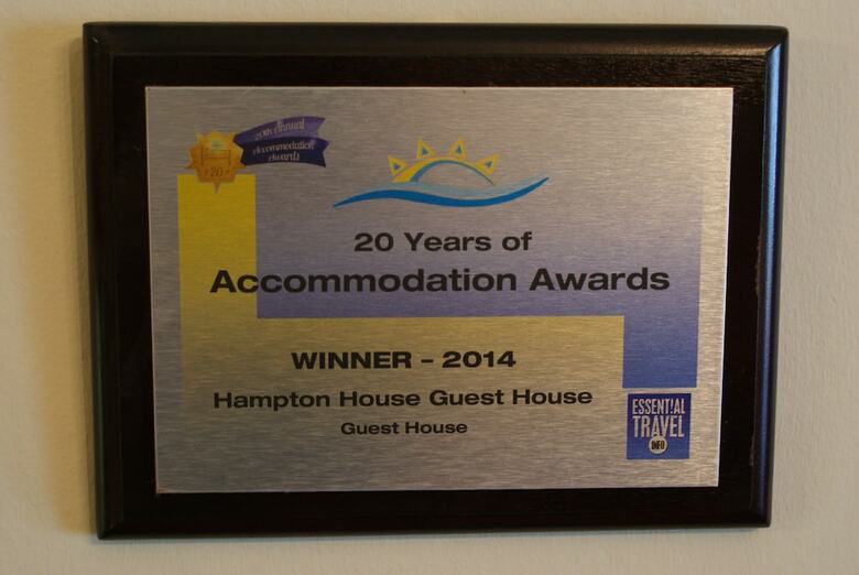 Hostal Hampton House Guest House