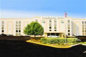 Hotel Alexis Inn & Suites
